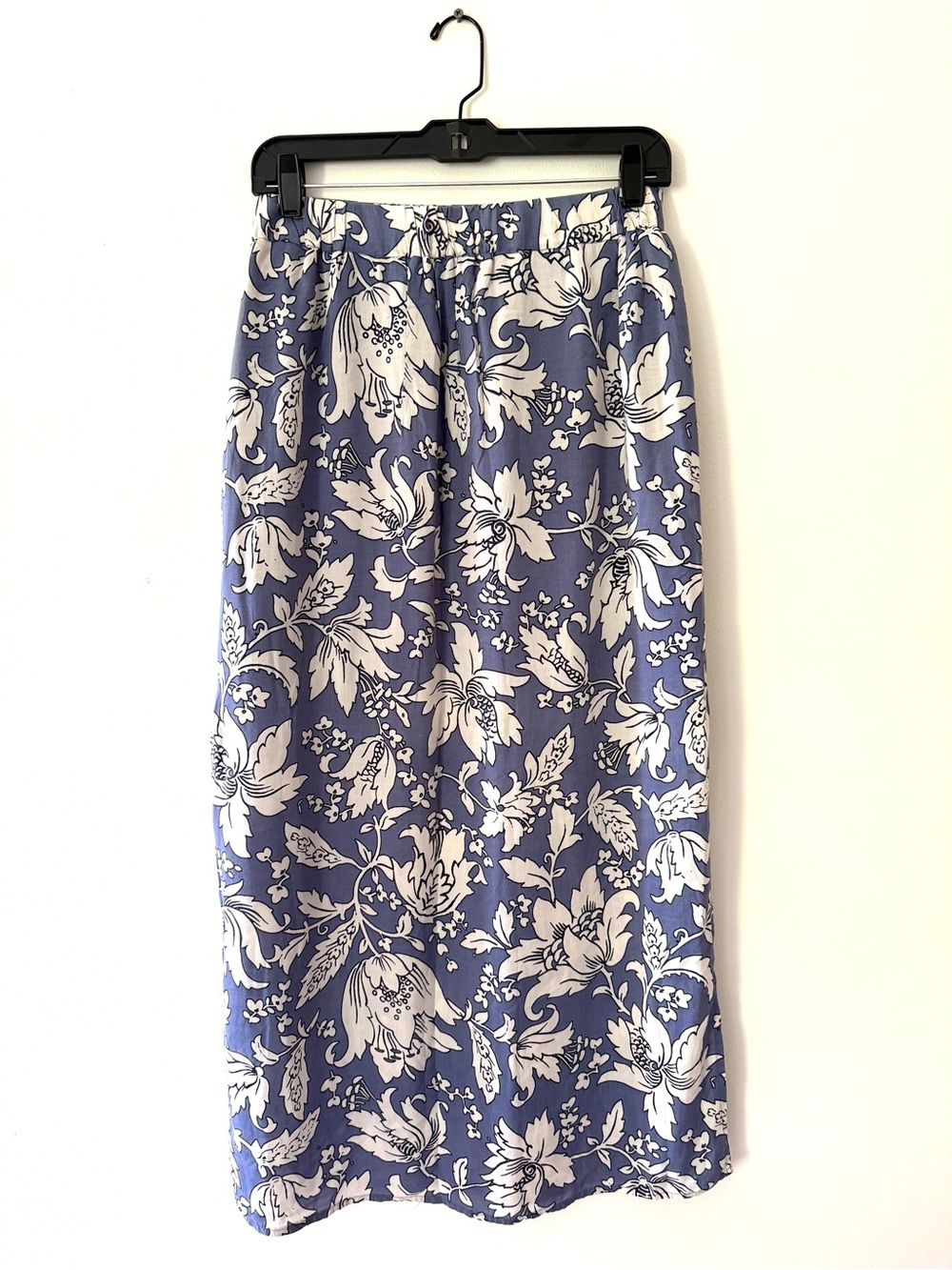 LOFT Blue Floral Botanical Midi Column Skirt Side Slits Size SP Petite - Picture 4 of 13